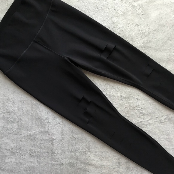 ALO Yoga Pants - Alo Yoga High Waist Ripped Warrior Legging Black
